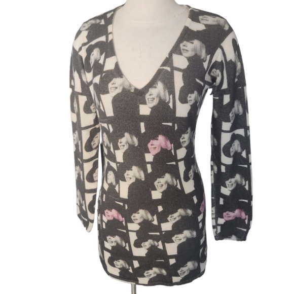 Blue Area " Marilyn Monroe " 100% Cashmere Tunic Sweater/ Dress - Picture 2 of 8